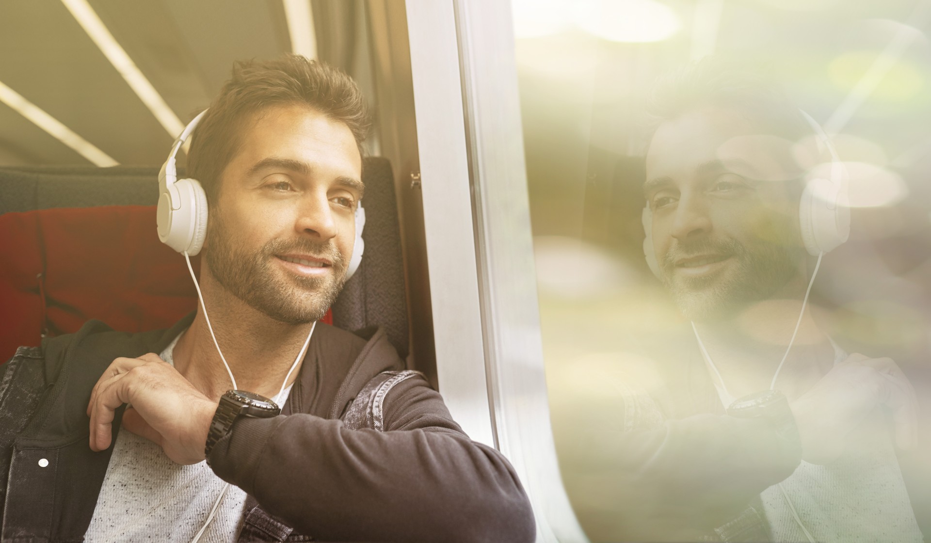 Audio_Men_713515315.jpg